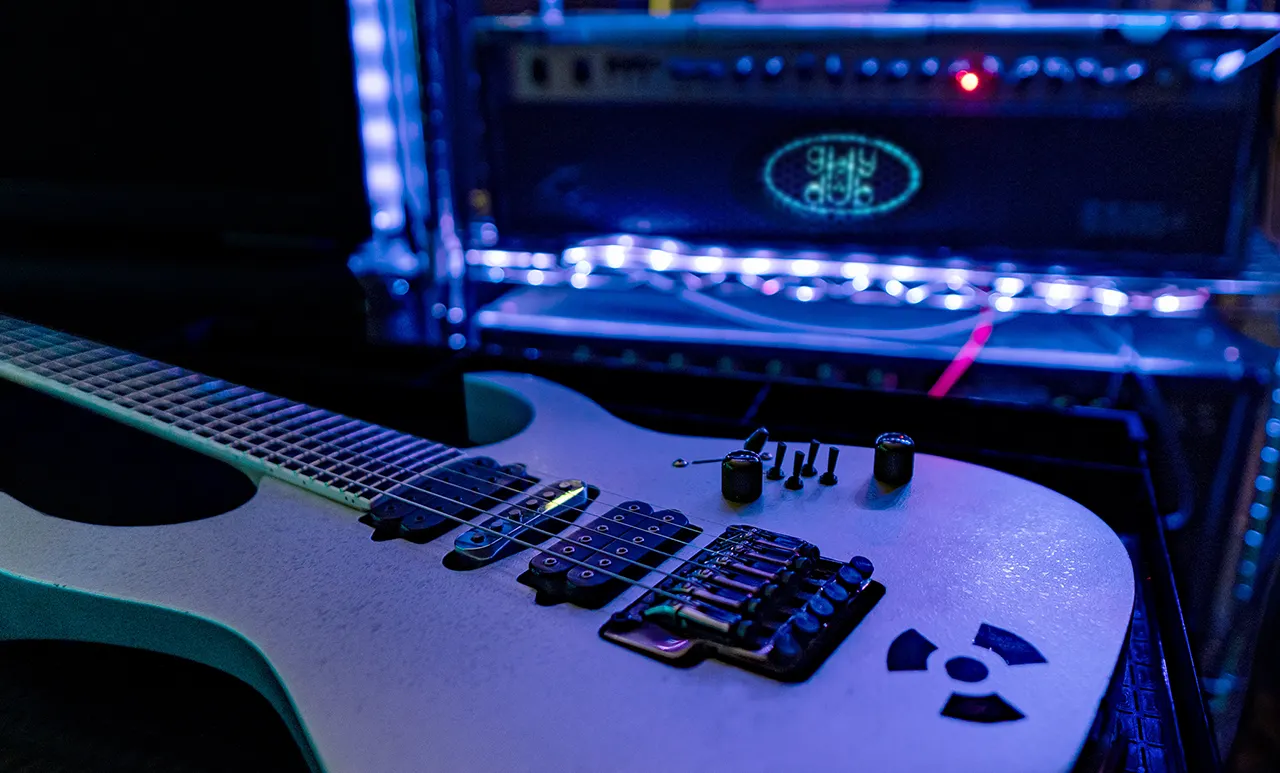 Aluminum frankenstrat — 171 switching combinations